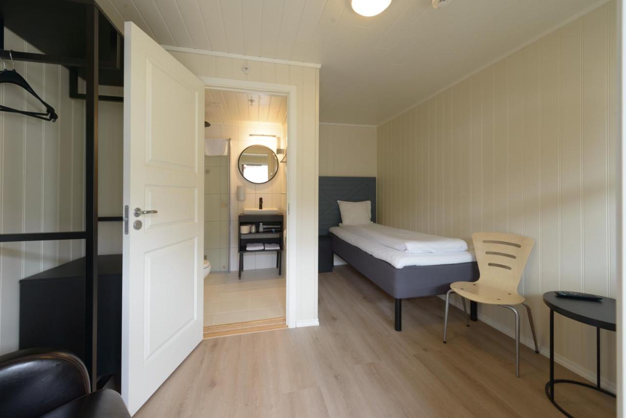 אנדנס Gronnbuene Rorbu Hotel מראה חיצוני תמונה